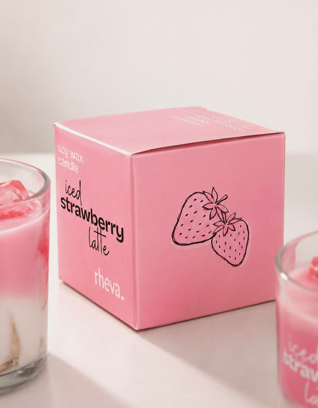 Iced Strawberry Latte Candle