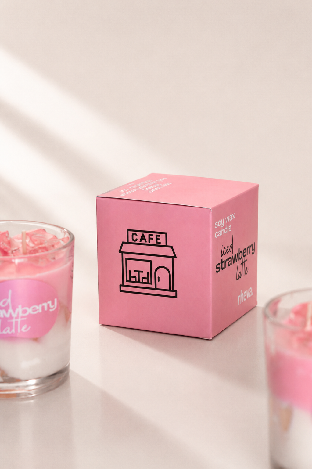 Iced Strawberry Latte Candle