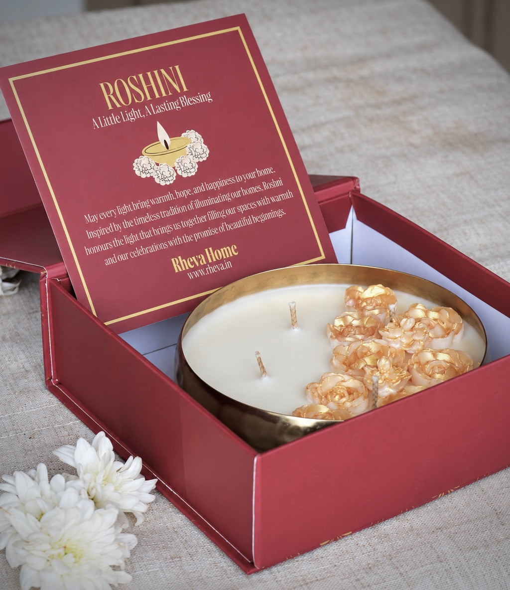 Roshini Hammered Urli Scented Candle