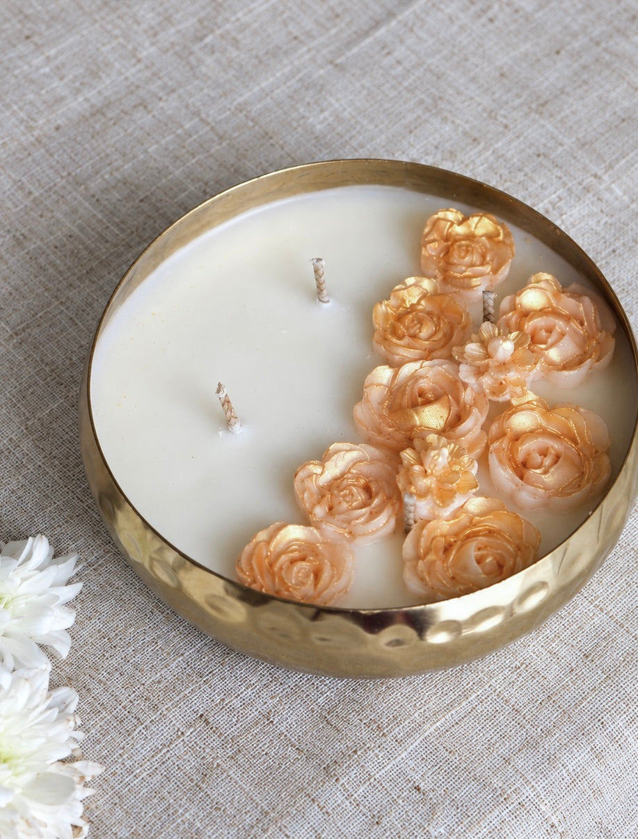 Roshini Hammered Urli Scented Candle